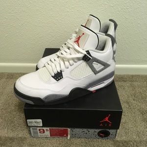 Air Jordan 4 Cement